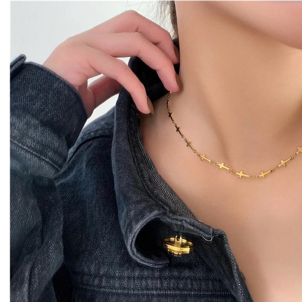 Gold Soul Anchor Necklace
